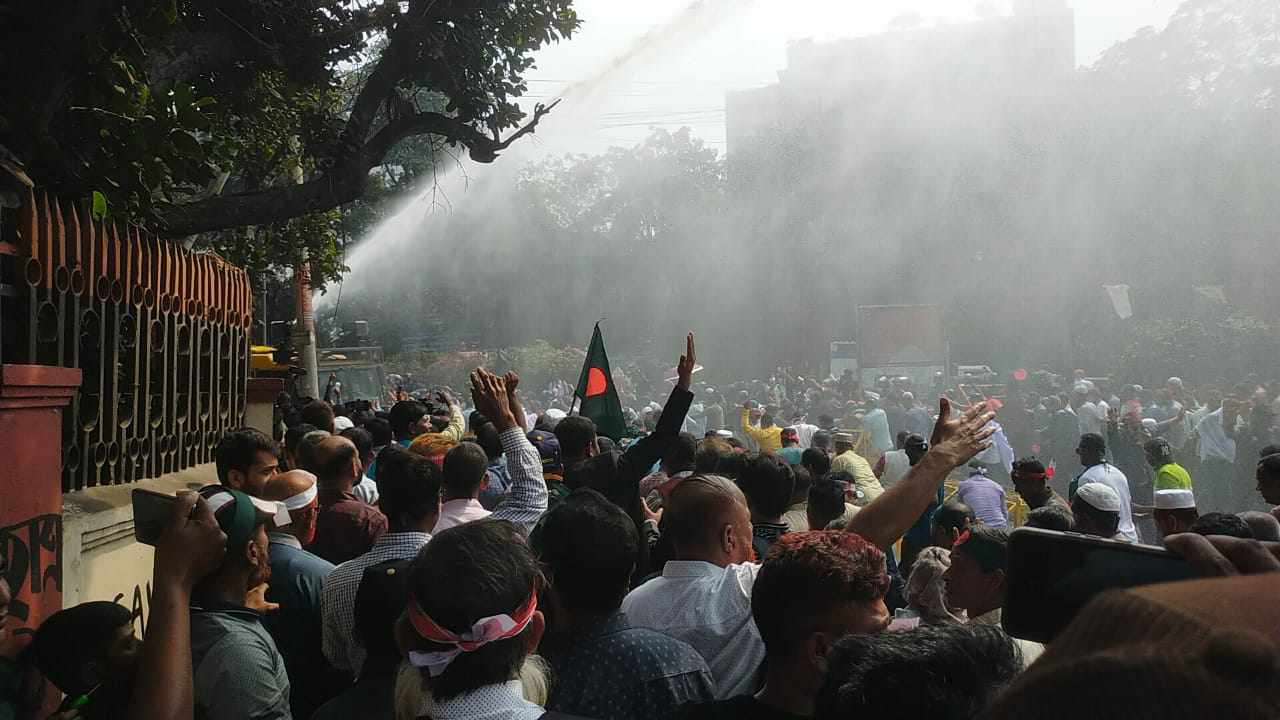 চাকরিচ্যুত বিডিআর সদস্যদের সচিবালয় ঘেরাওয়ের ঘোষণা